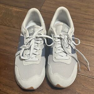 New Balance 237s